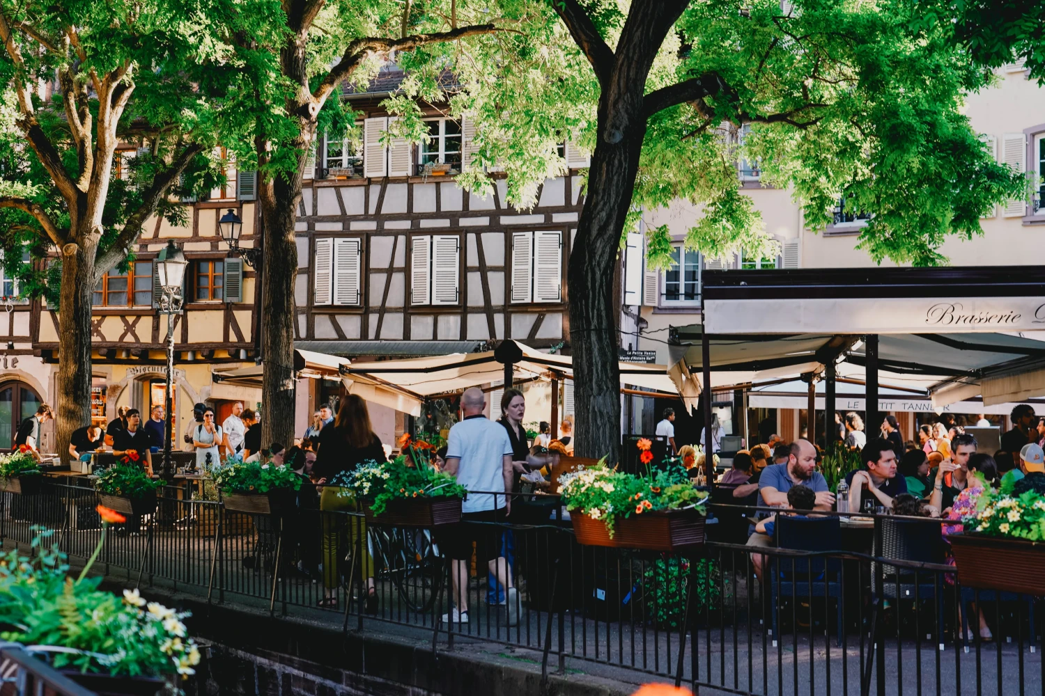 Het Place de l'Ancienne Douane
